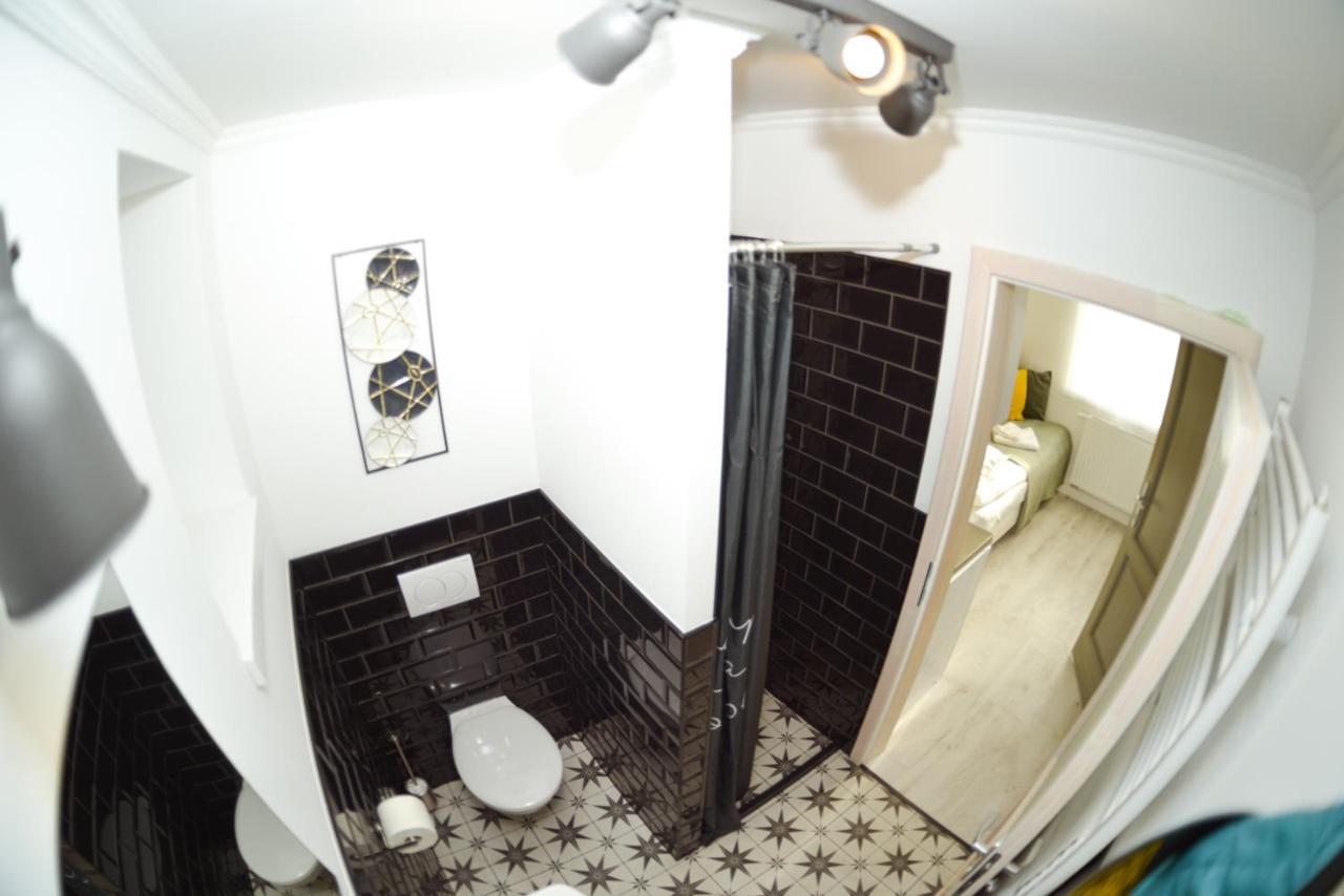 Raba92 Apartman House Buitenkant foto