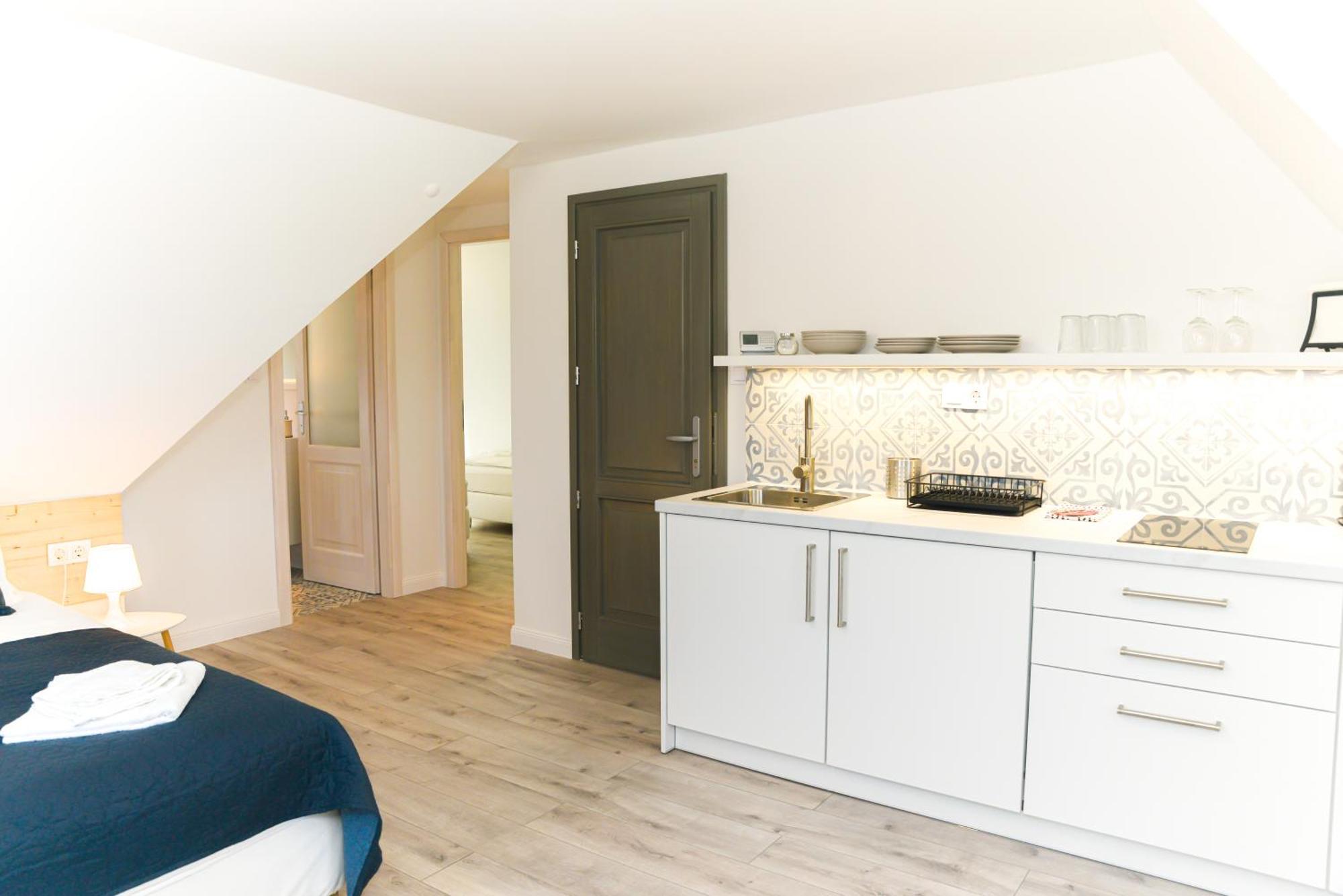 Raba92 Apartman House Buitenkant foto